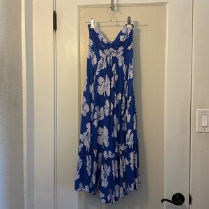 Ava Sky strapless dress